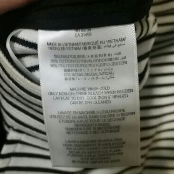 Striped shorts - Picture 2 of 2